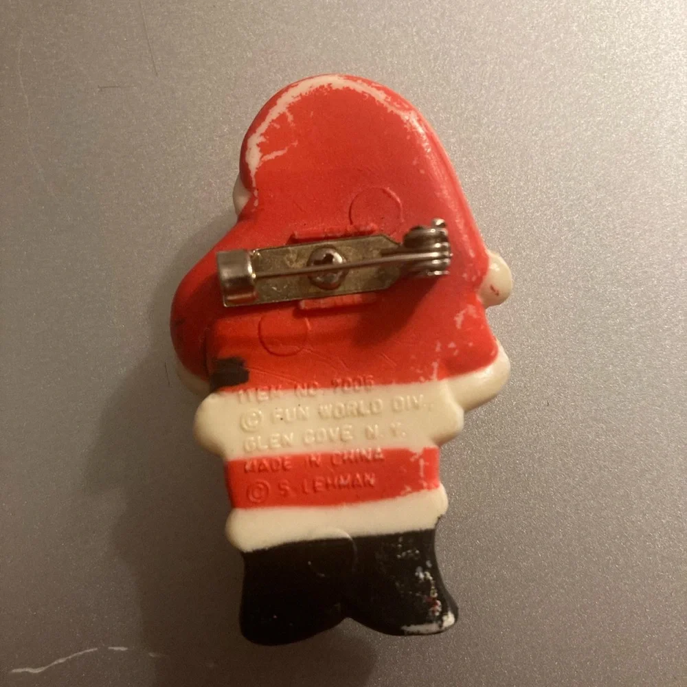 Vintage Santa Claus Pin